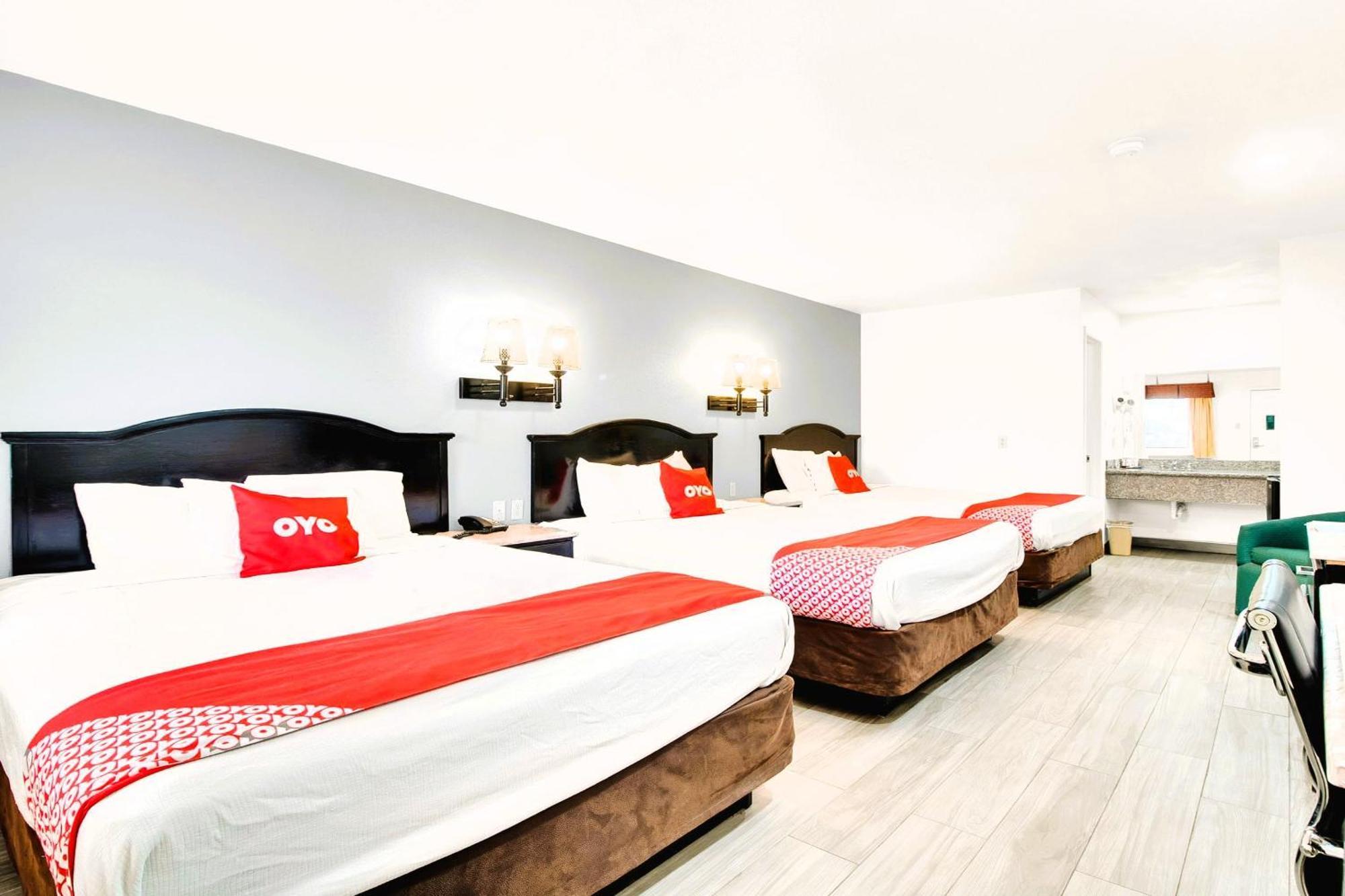 Three Rivers Executive Inn & Suites By Oyo エクステリア 写真